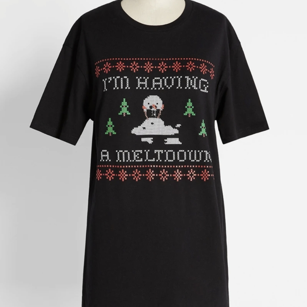 SALE 🎉 Modcloth I'm Having a Meltdown Graphic Tee Xmas Snowman - Picture 2 of 8